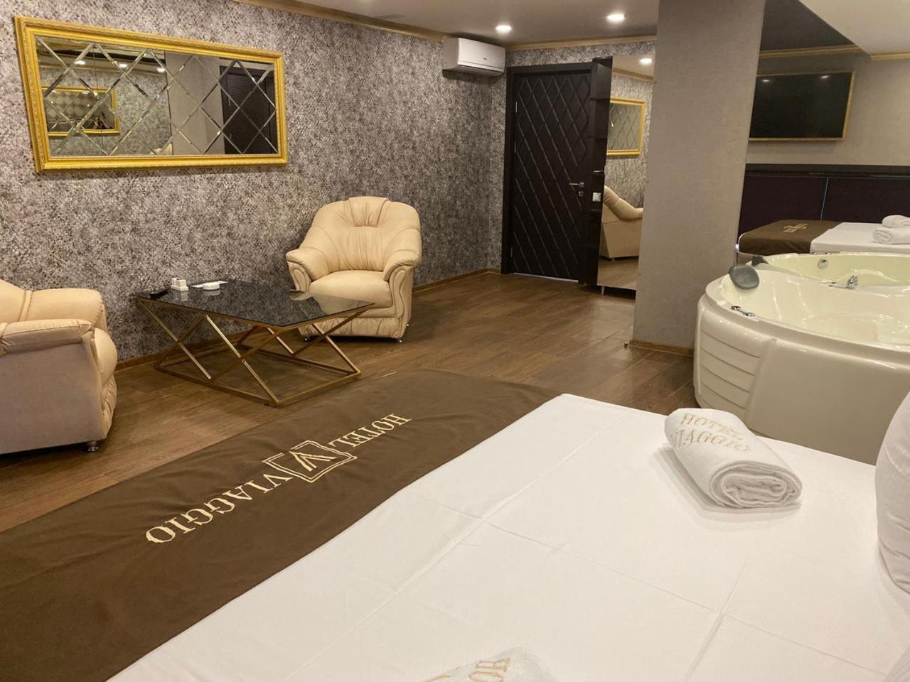 Vg Hotel Yerevan Exterior photo