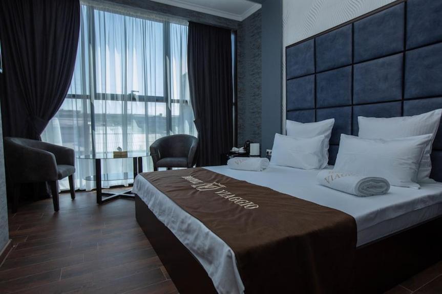 Vg Hotel Yerevan Exterior photo